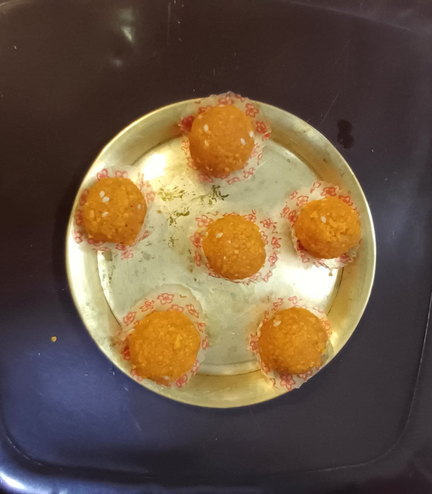 मोतीचूर मेवा लड्डू